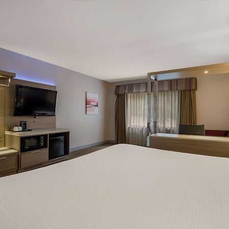 Best Western Diamond Bar Hotel & Suites Buitenkant foto