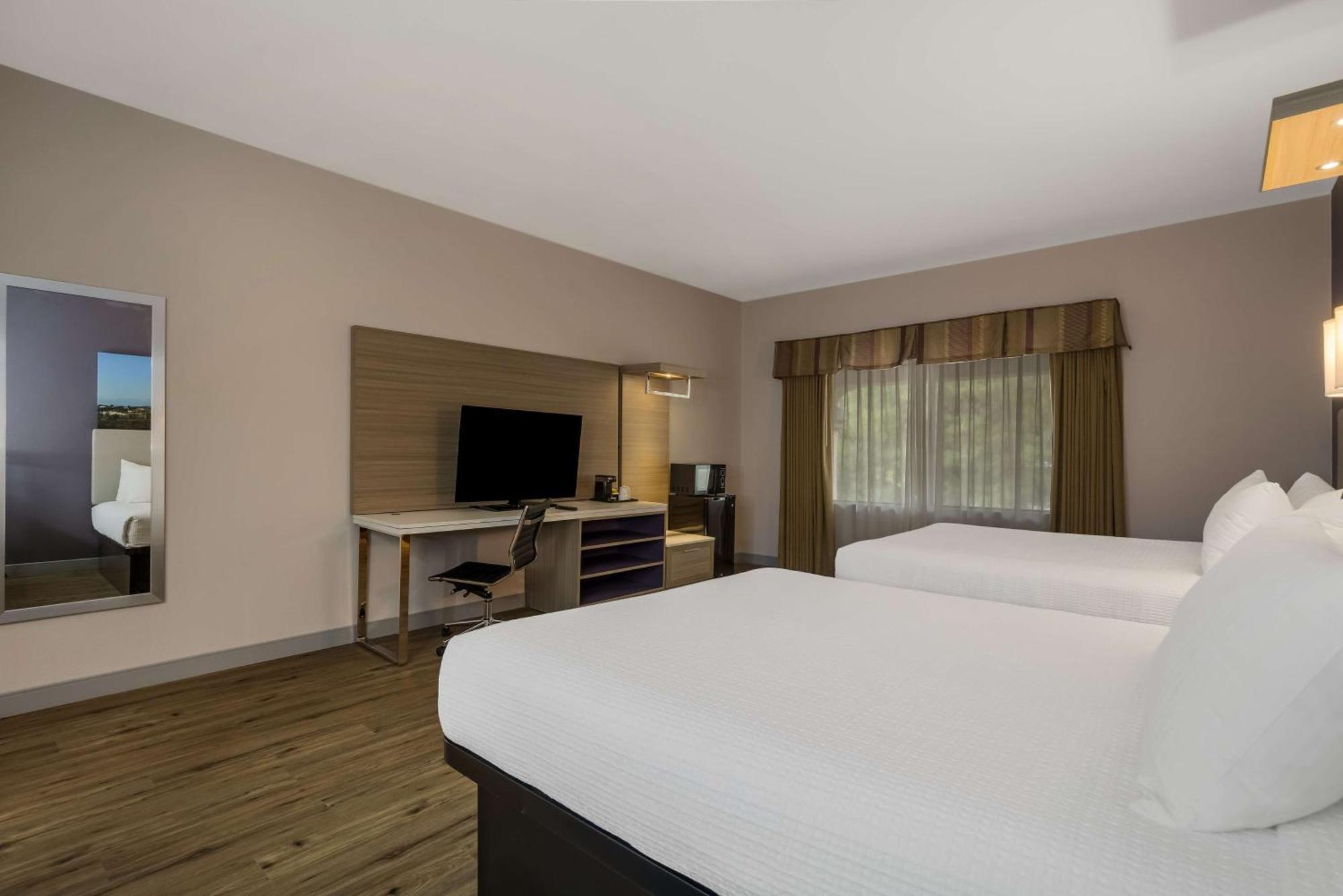 Best Western Diamond Bar Hotel & Suites Buitenkant foto