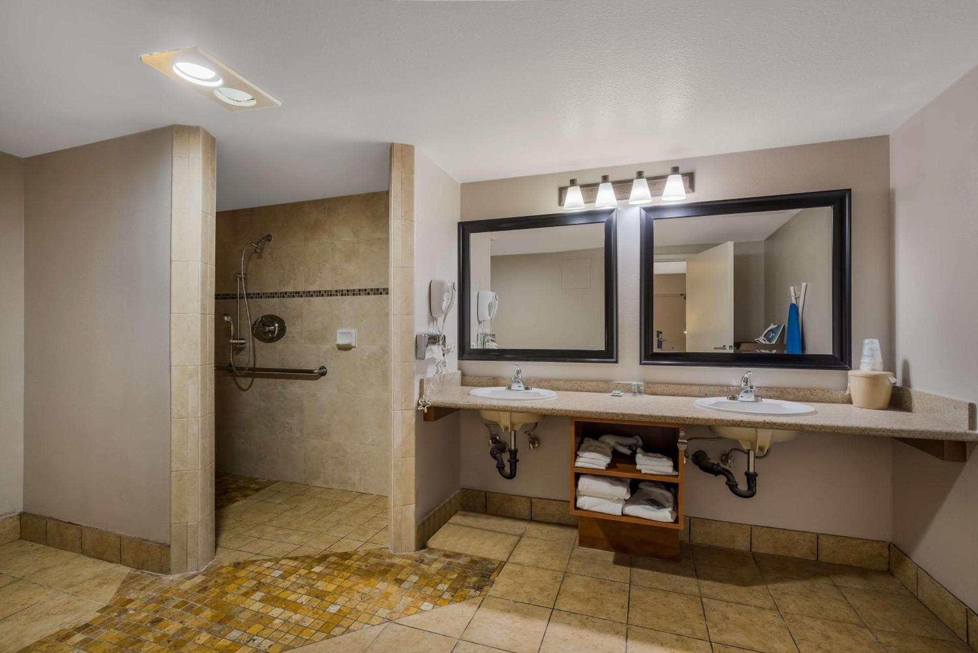 Best Western Diamond Bar Hotel & Suites Buitenkant foto