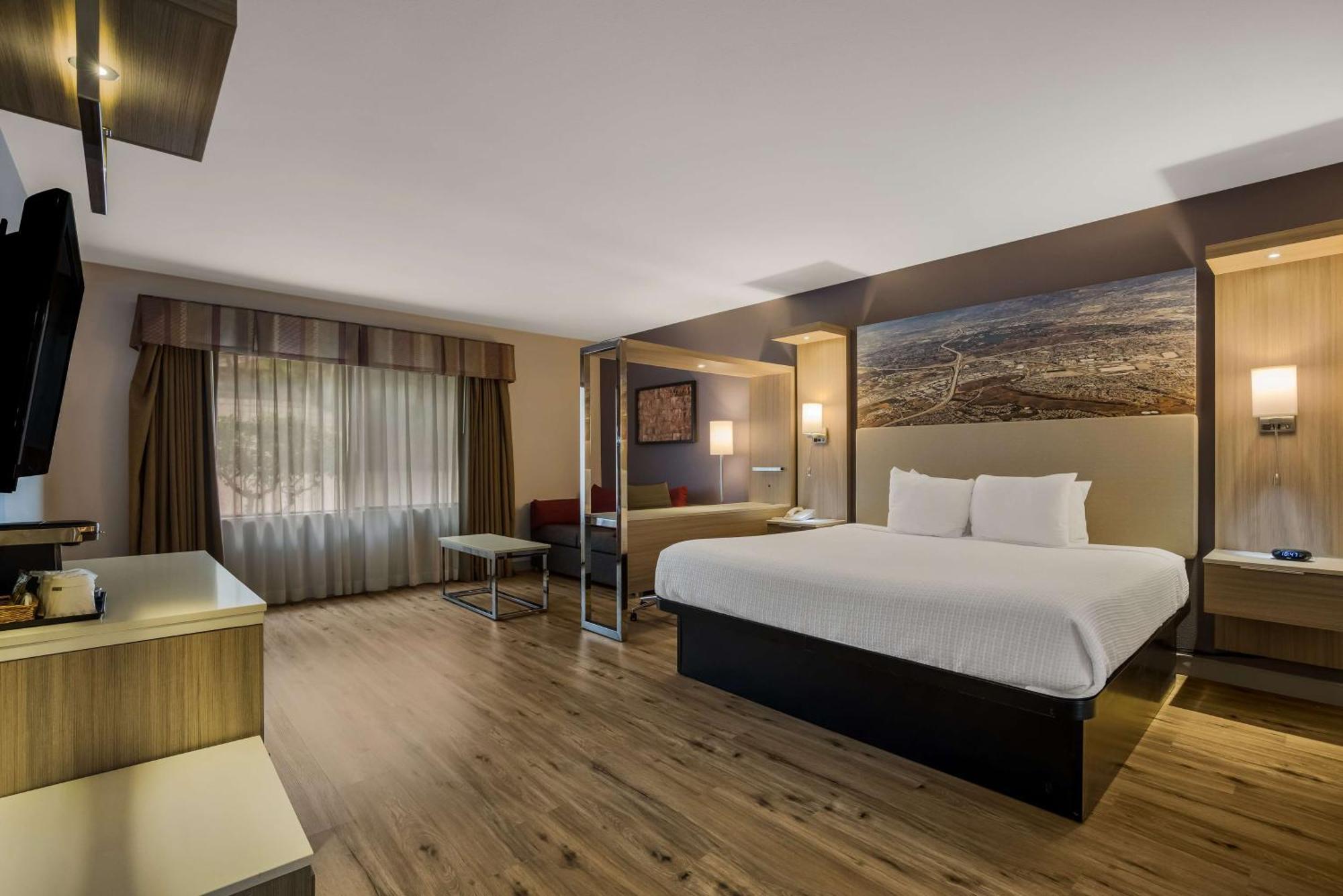 Best Western Diamond Bar Hotel & Suites Buitenkant foto